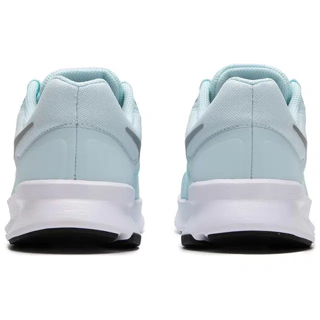 Nike Run Swift 3
