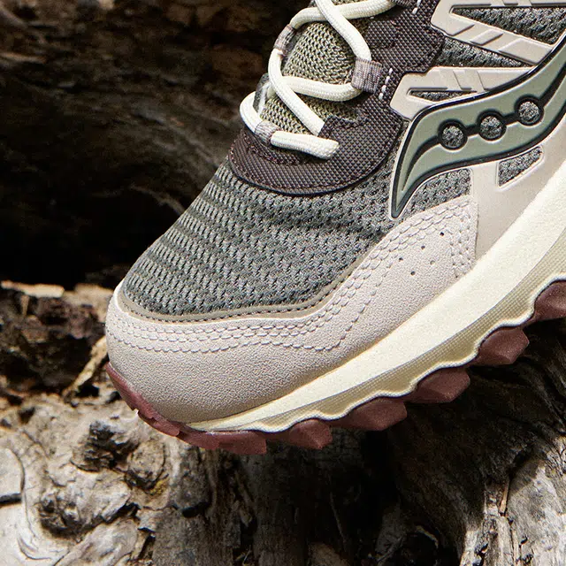 Saucony GRID PEAK