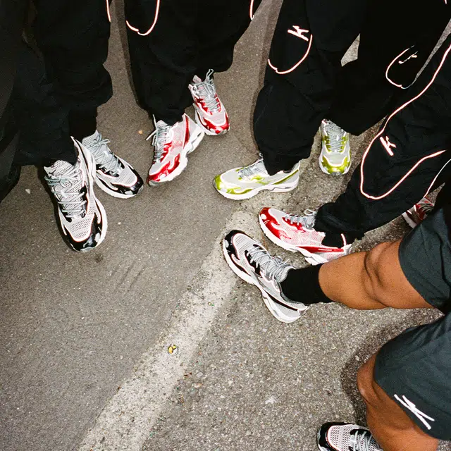 ONE BLOCK DOWN x Mizuno Wave Rider 10