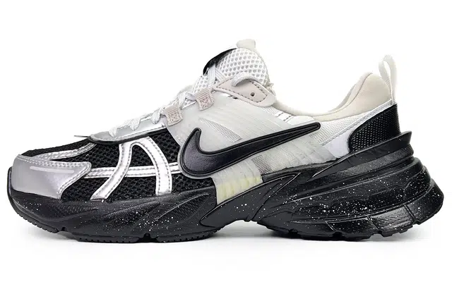 Nike V2K Run Black Silver