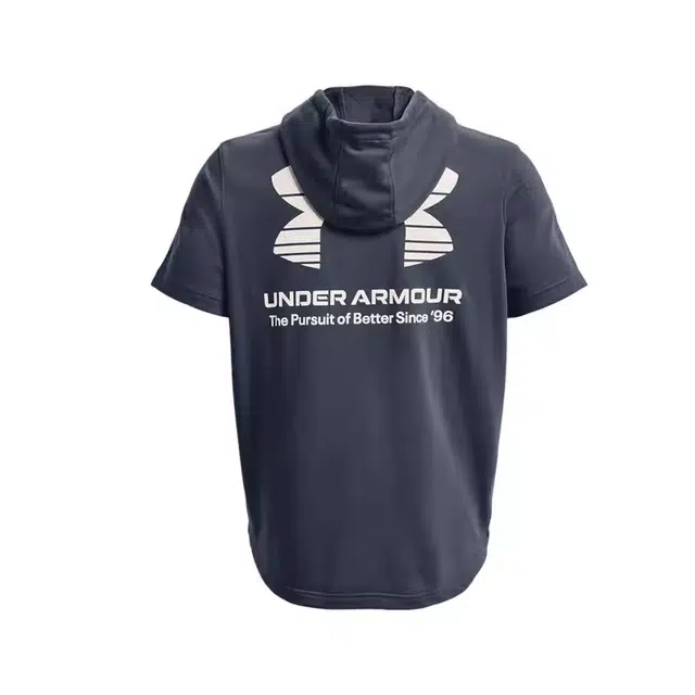 Under Armour T