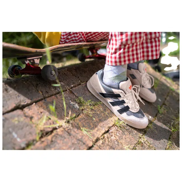 adidas originals Aloha Super