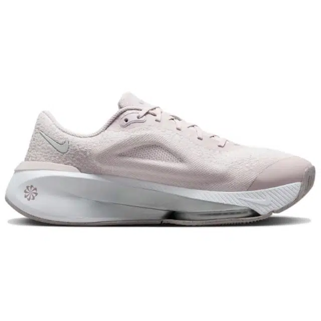 Nike Versair
