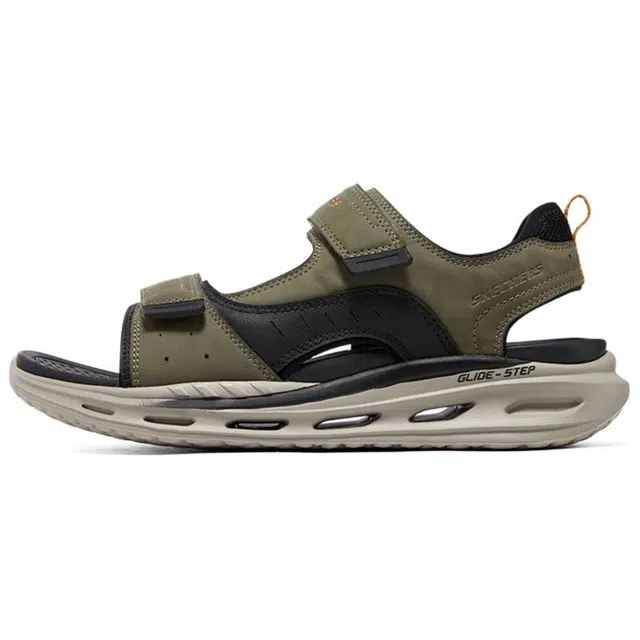 Skechers