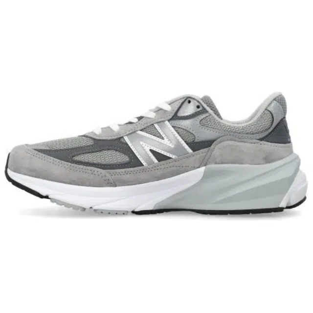 New Balance NB 990 V6