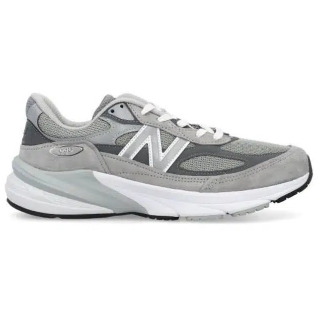 New Balance NB 990 V6