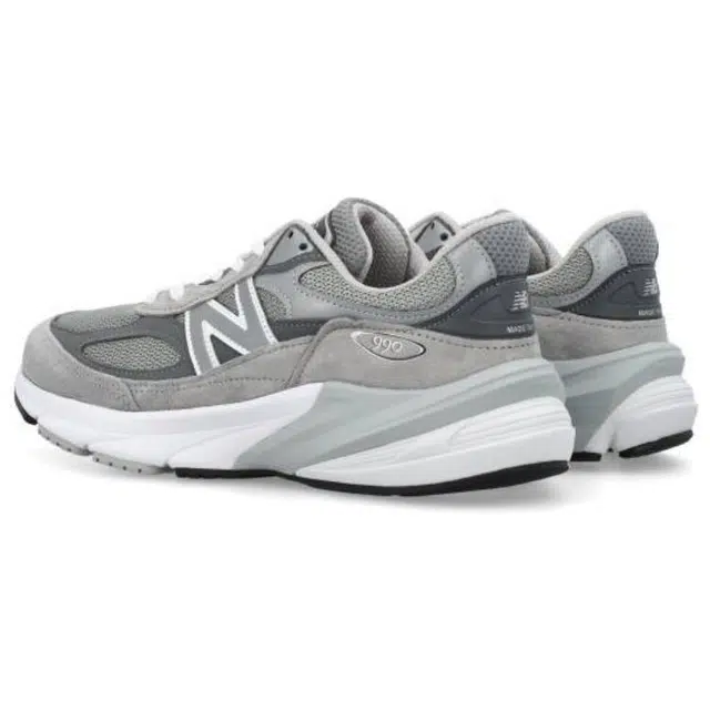 New Balance NB 990 V6