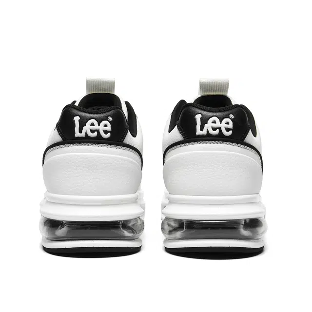 Lee