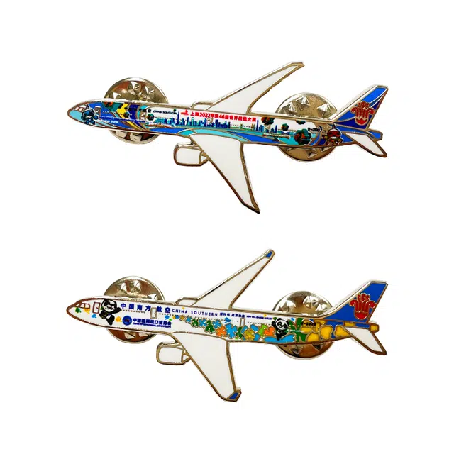 中国南方航空 南航定制彩绘飞机 纪念 徽章