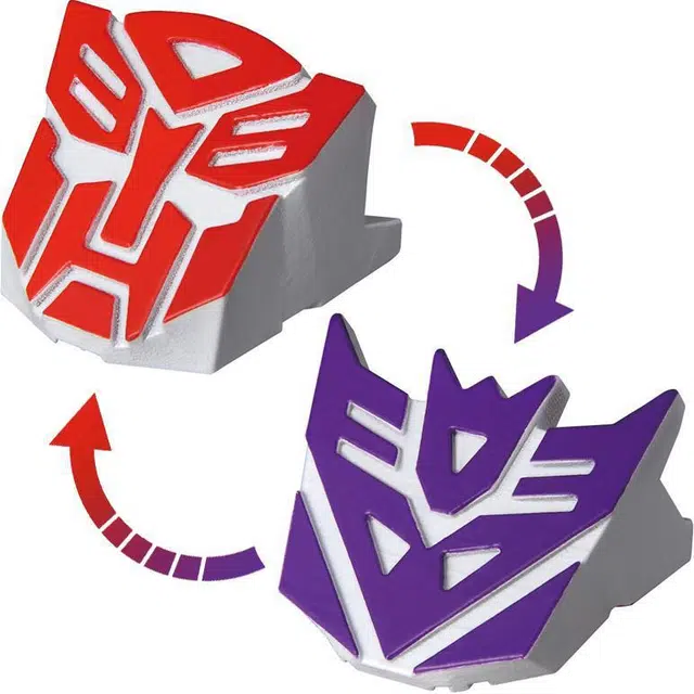 TAKARA TOMY