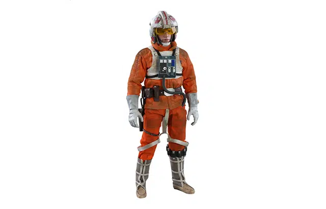 Hot Toys 16 28cm