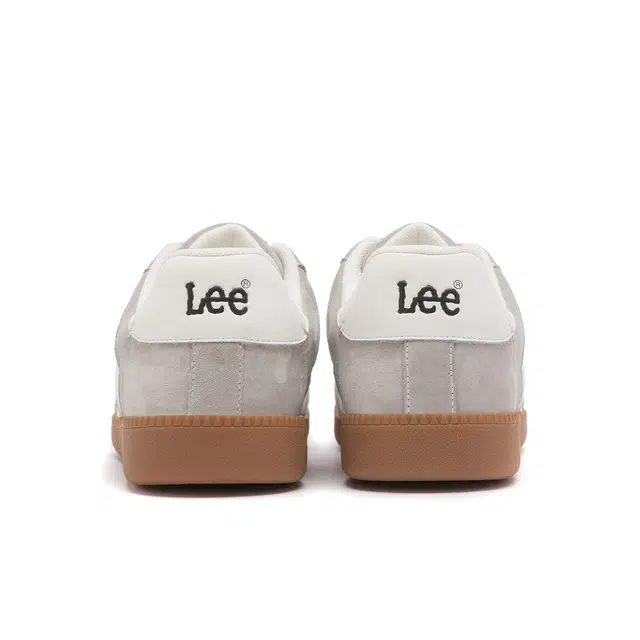 Lee