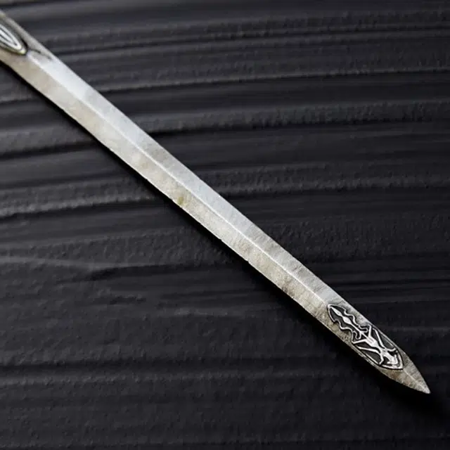 23.5cm