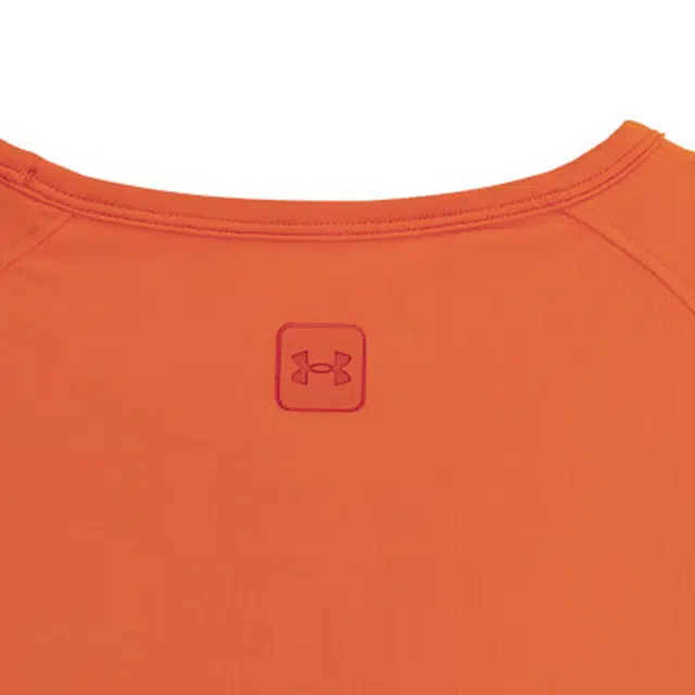 Under Armour T