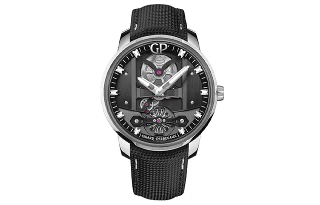 GPGIRARD-PERREGAUX 30 44mm 82000-11-631-FA6A