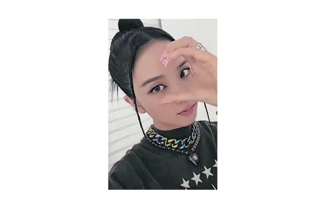 YG Entertainment BLACKPINK JISOO 1