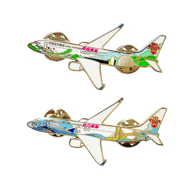 中国南方航空 南航定制彩绘飞机 纪念 徽章