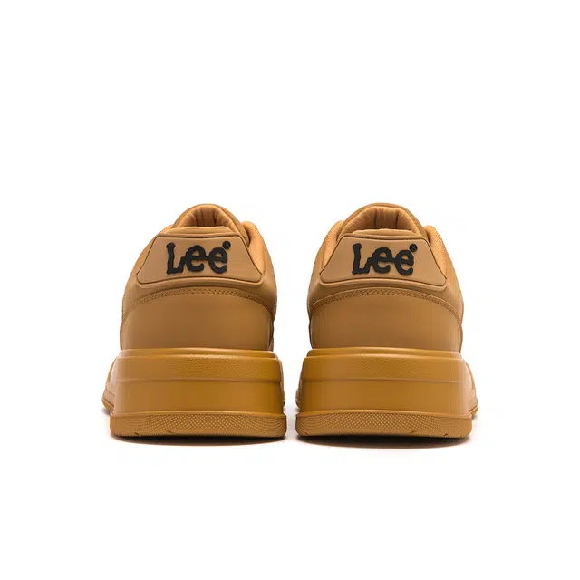 Lee