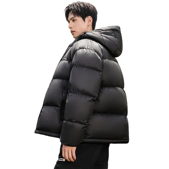 鸭鸭 时尚运动系列 韩版休闲短款连帽外套户外防寒保暖基础款面包羽绒服 通用