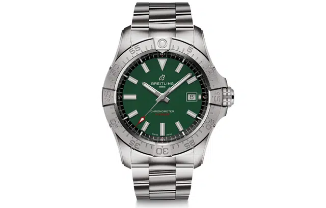 BREITLING 300 42mm A17328101L1A1