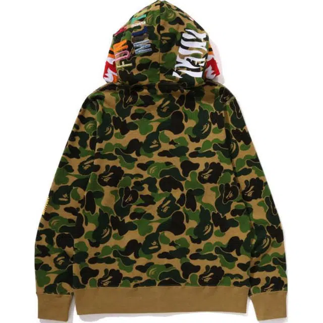 A BATHING APE FW24 Camo Tiger Zip Hoodie