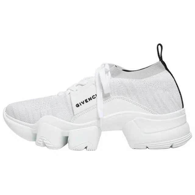 GIVENCHY JAW