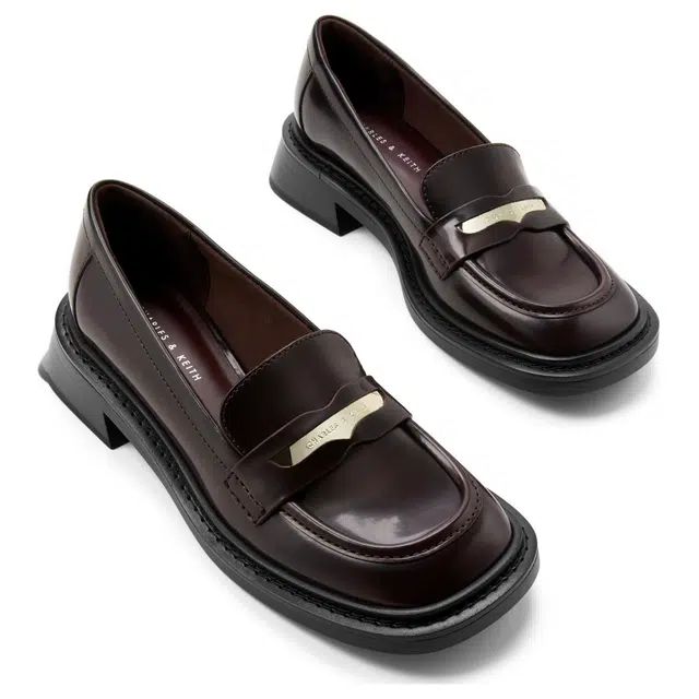 CHARLES&KEITH Loafers