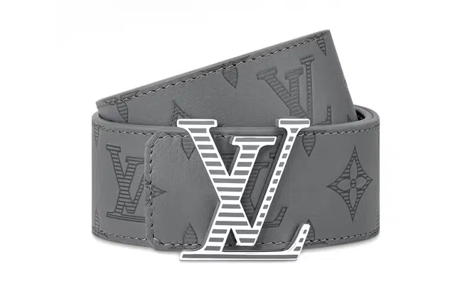 LOUIS VUITTON Logo 4CM