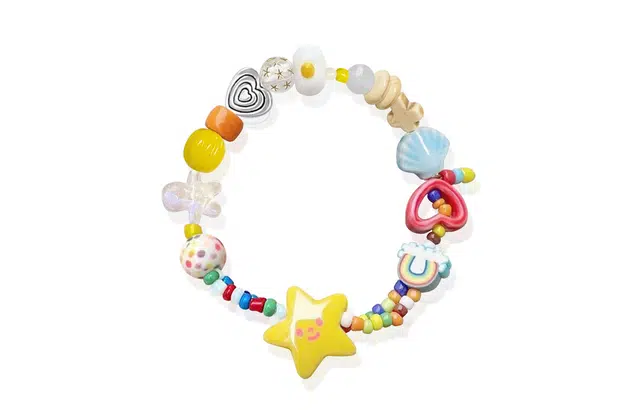 Crafts Women y2k