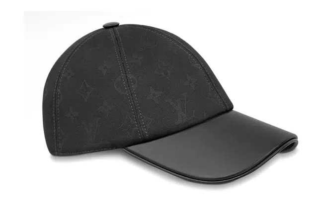 LOUIS VUITTON Monogram