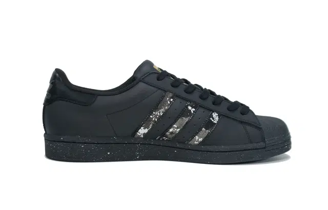 adidas originals SUPERSTAR