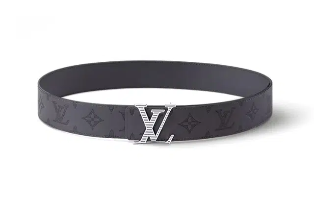 LOUIS VUITTON Logo 4CM