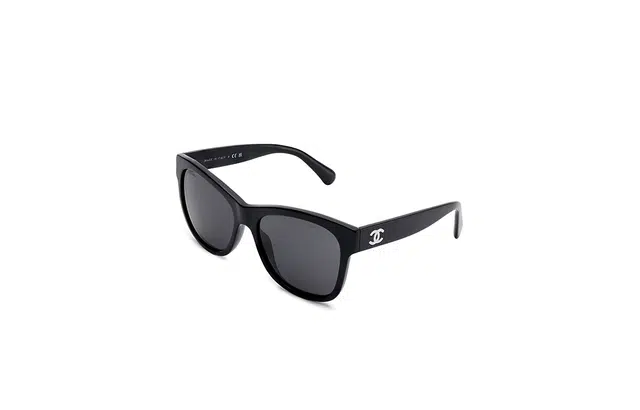 CHANEL 21c
