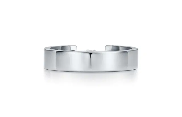TIFFANY CO. T True 4mm