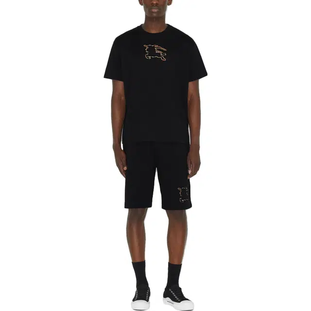 Burberry SS23 T