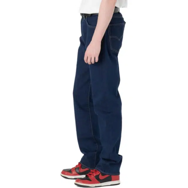 Levis