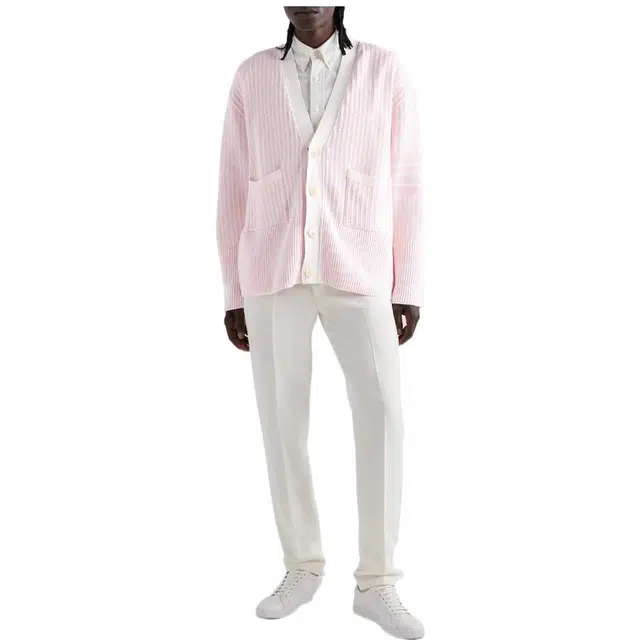 THOM BROWNE FW22 V