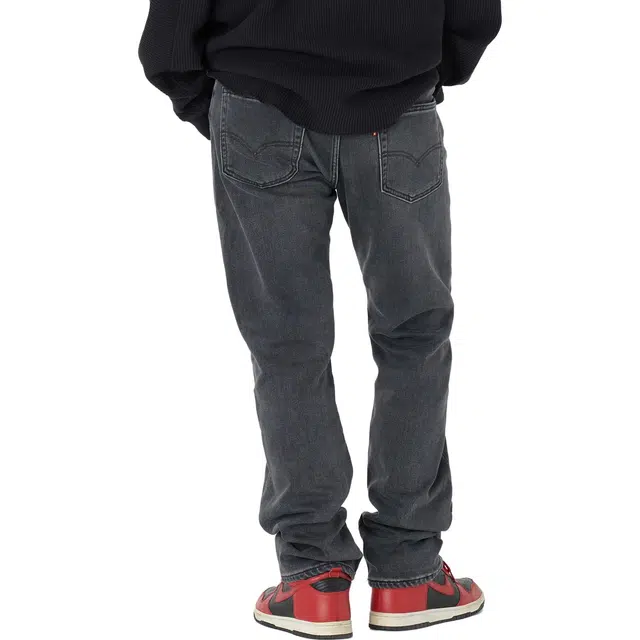Levis