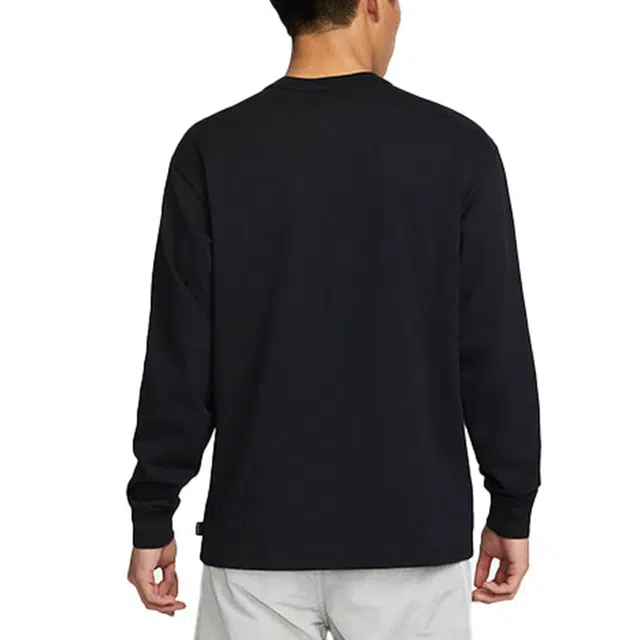 Nike Sportswear Premium Essentials