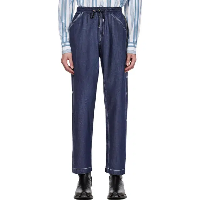 Levis