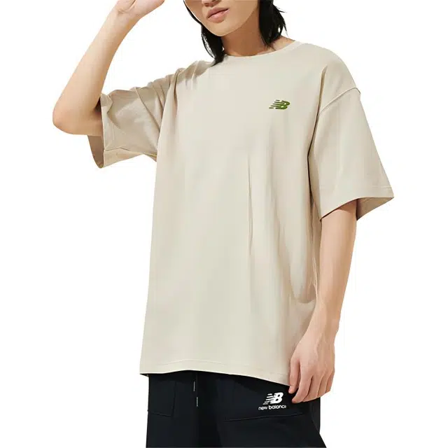 New Balance logoT