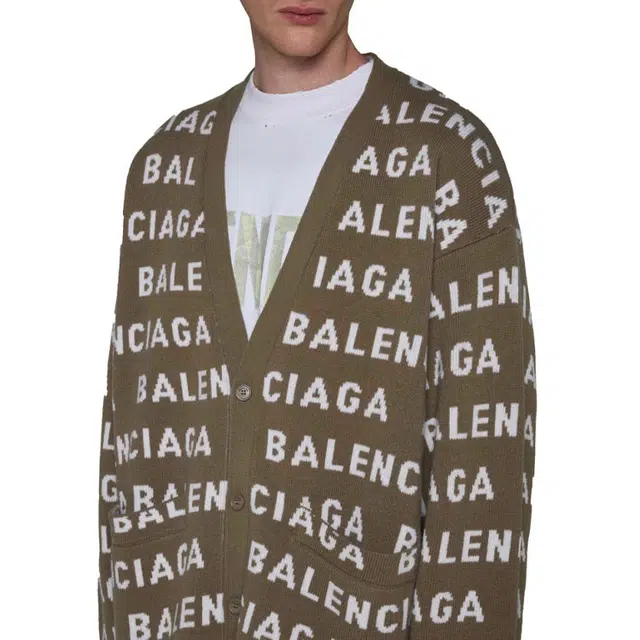 Balenciaga FW23 LogoV