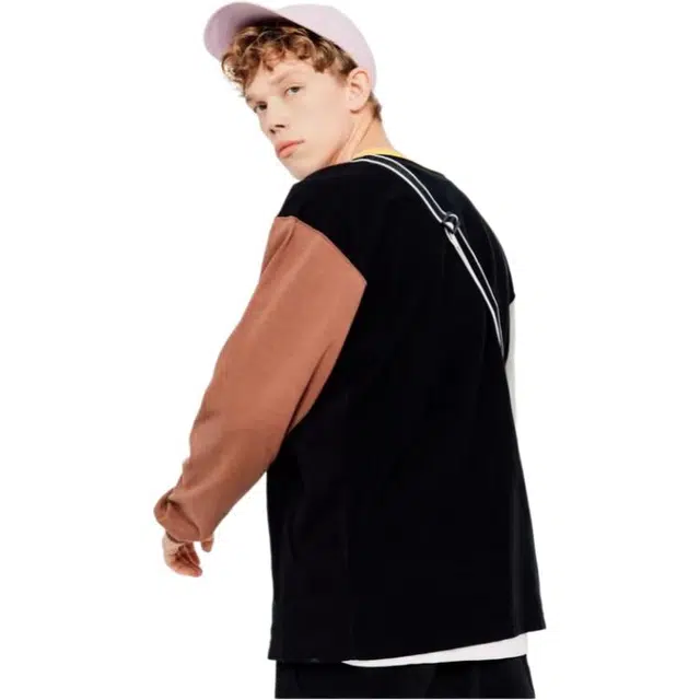 Champion T