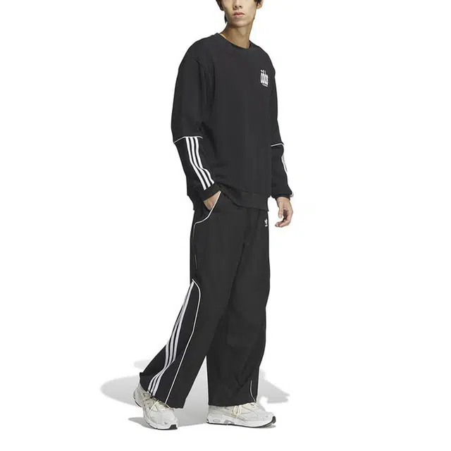 adidas originals DELUXE CREW