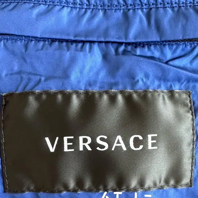 VERSACE