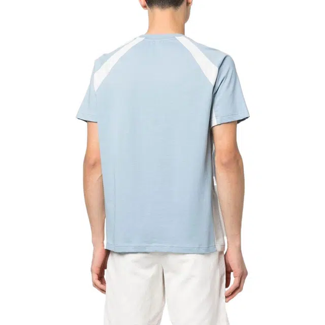EMPORIO ARMANI SS23 EA7 LogoT