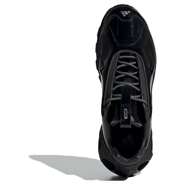 adidas Wonder Runner