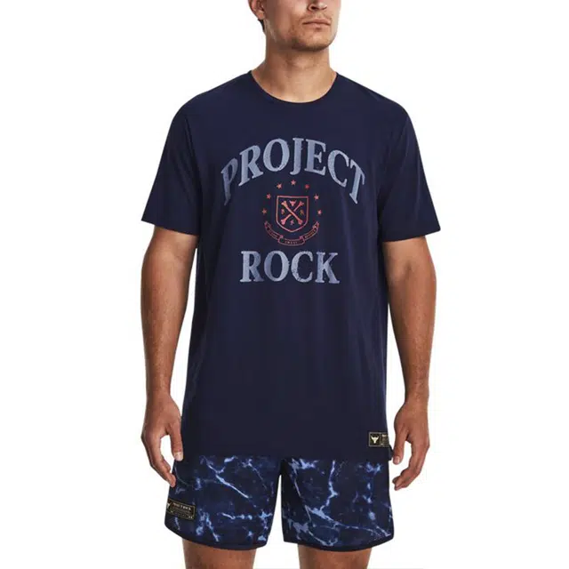Under Armour T