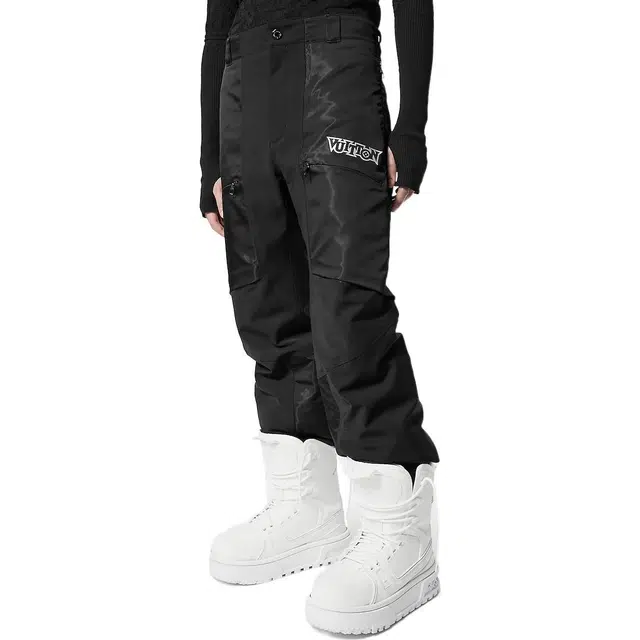 LOUIS VUITTON SS23