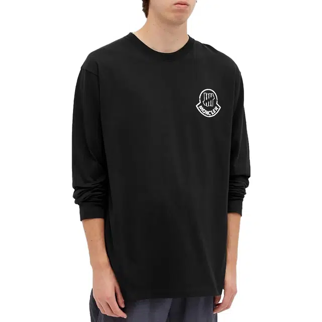 Moncler x UNDEFEATED LogoT